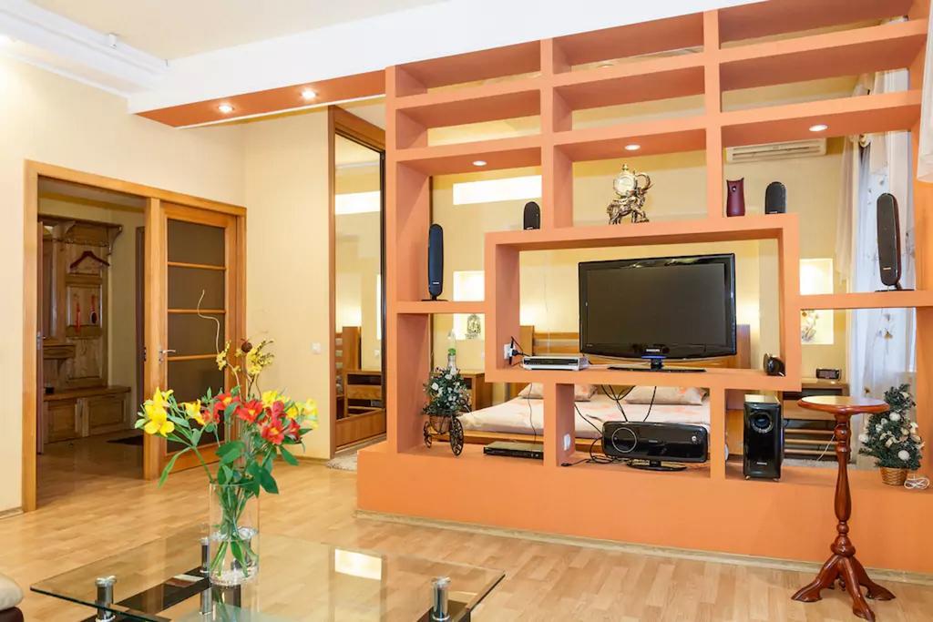 Apartment On Soborniy 177 Zaporizhia Dış mekan fotoğraf